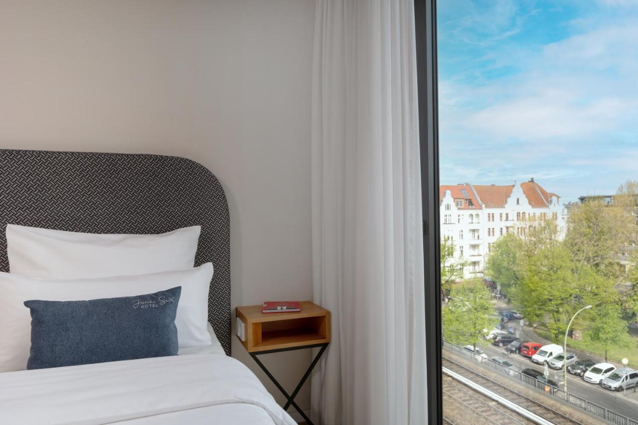 June Six Hotel Berlin City West Екстериор снимка